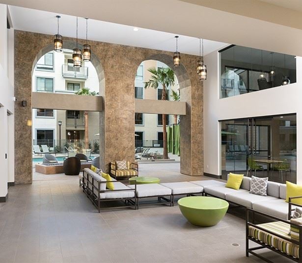 Joule La Floresta - Brea, CA - lounge
