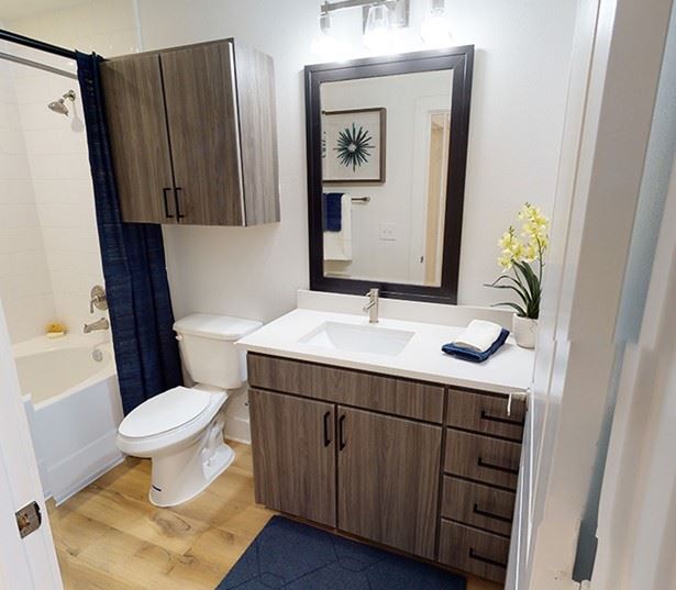 Gallery Apartments in the Heights 2125 Yale Apartments Houston, Texas