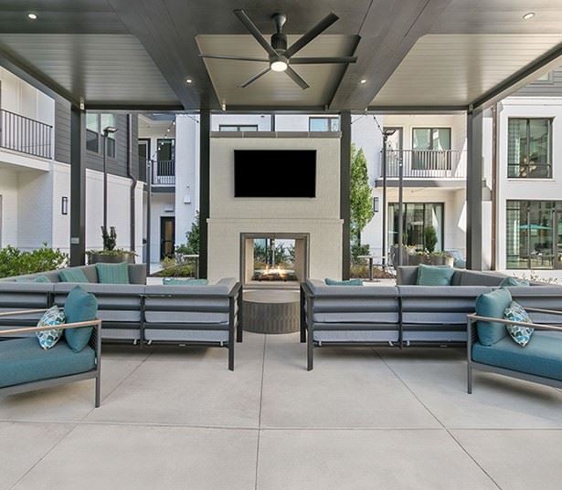  Auden Apartments | Smyrna Apartments | Atlanta, GA | outdoor lounge