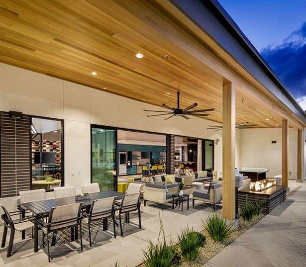 Pace Apartments - South Las Vegas Summerlin apartments - outdoor lounge