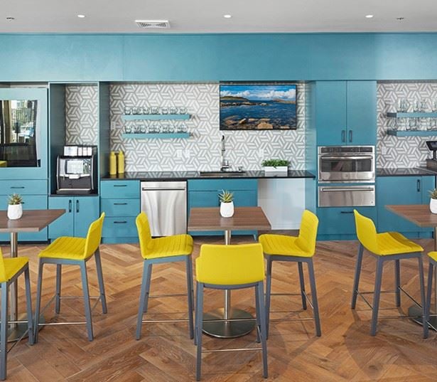 Pace Apartments - Las Vegas Apartments - resident lounge