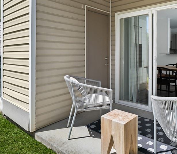 Renton apartments in The Highlands - Benson Downs Private and spacious balcony or patio