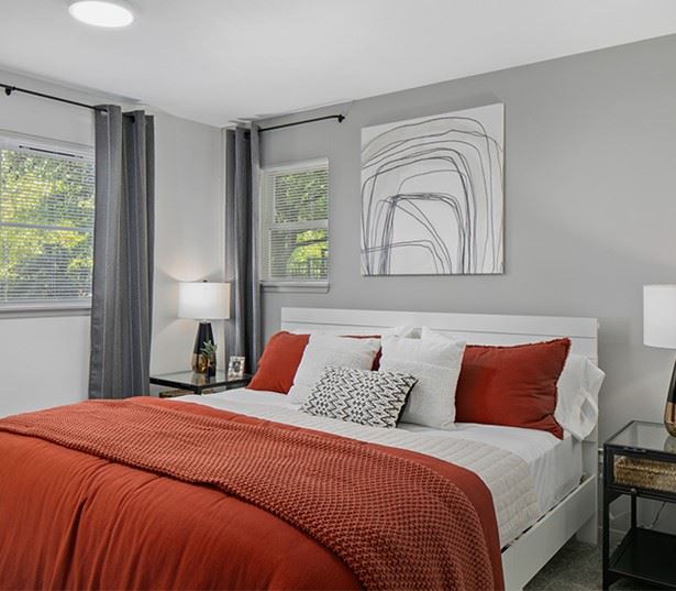 Maple Valley apartments in Renton, WA - Benson Downs bedrooms with plentiful natural light