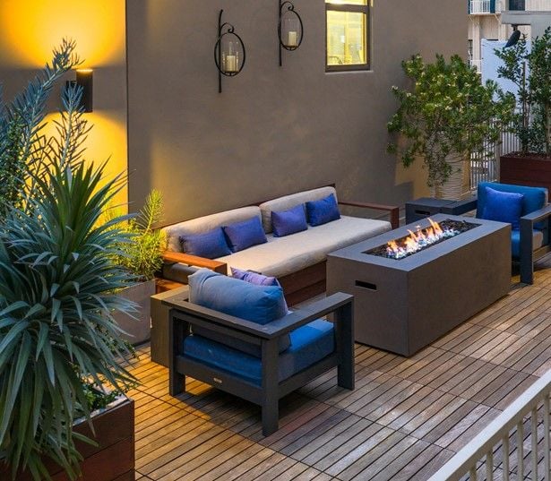Apartments in downtown Los Angeles - The Brockman Lofts - Fire Pit
