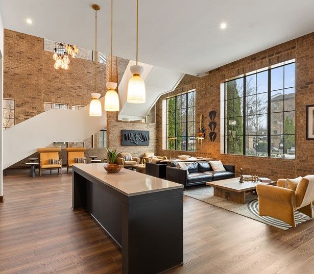 Cadence Cool Springs apartments near Vanderbilt Health Center - clubhouse for entertaining