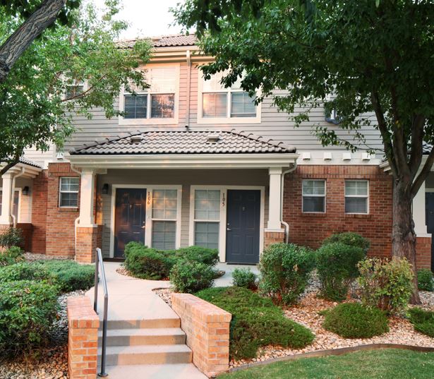 Tour the Gallery Hampden South Apartments Carriage Place Denver, CO