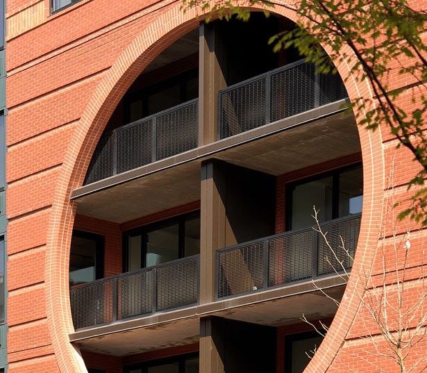 Zoso Flats - Oversized windows - North Arlington, VA Apartments