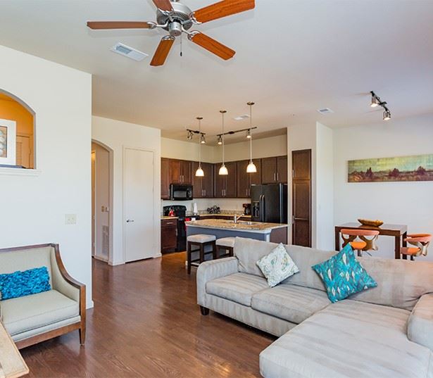 Gallery Dwell at McEwen Apartments Franklin, TN