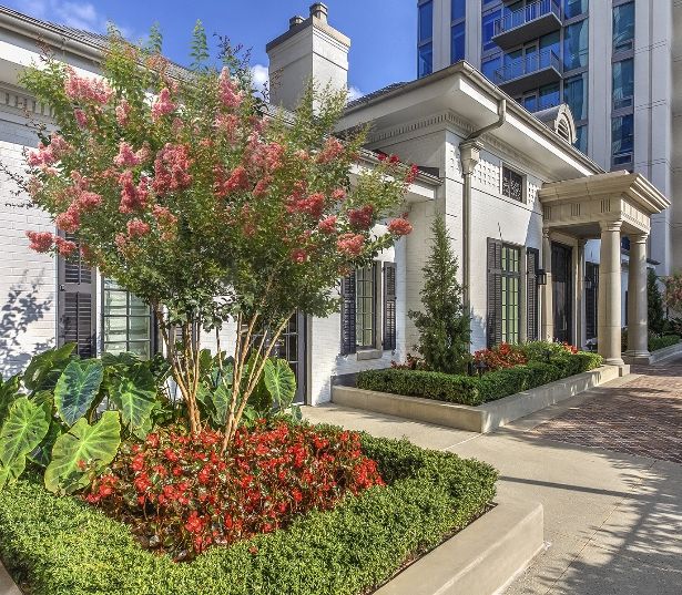 Shops at Buckhead apartments for rent near Carters - The Residence Buckhead Atlanta - The Mansion