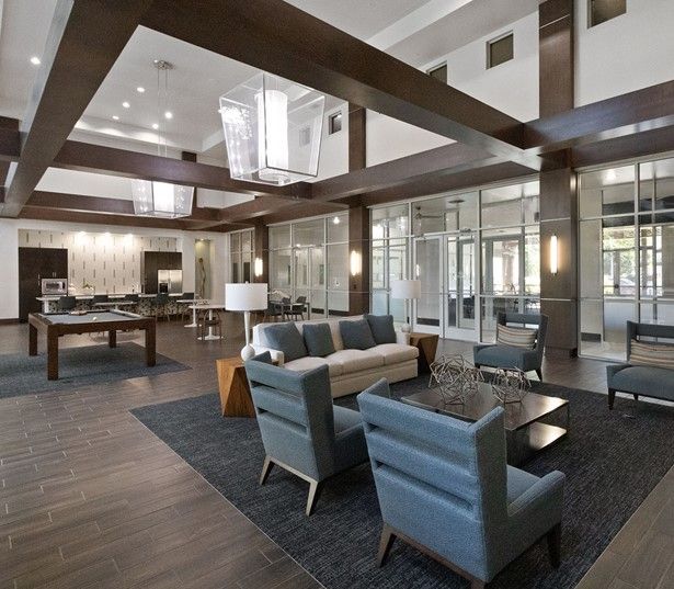 The Icon at Ross - serving kitchen - Apartments in 75236