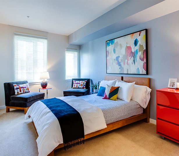 The Matisse apartments near OHSU - Spacious bedrooms central air conditioning & walk in closets