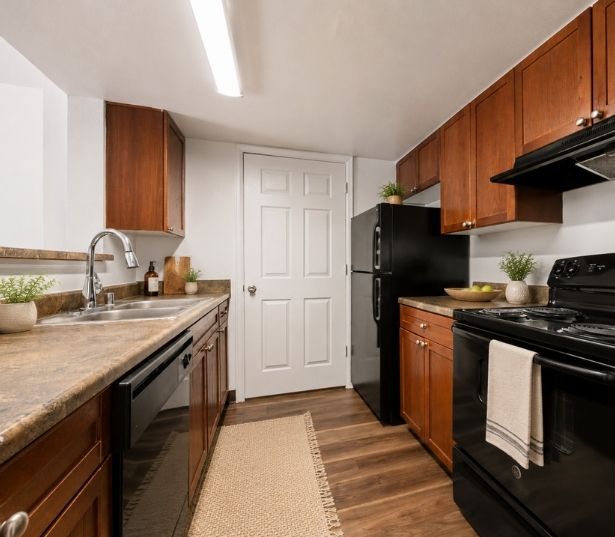 Jefferson Square Apartments in Denver CO - Tamarac - Kitchen