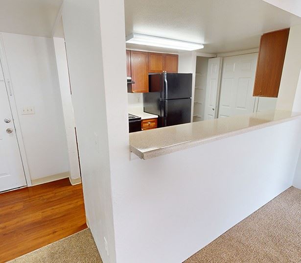 Affordable Apartments in Denver - Jefferson Square - Spacious Interiors