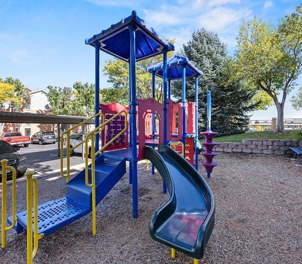 Denver Apartments with Playground - Jefferson Square