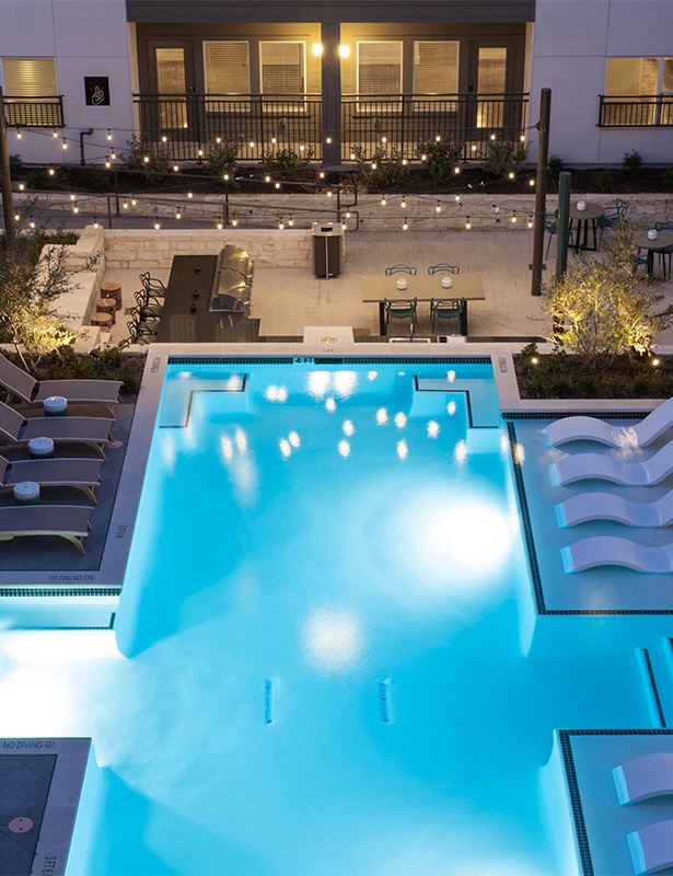 Larq Henderson Gallery Apartments in KnoxHenderson, TX