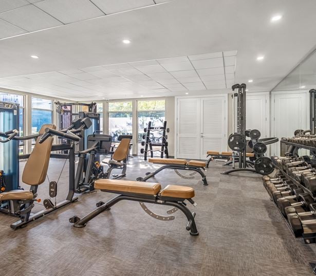 Apartments in Knox-Henderson, TX - Larq Henderson fitness center 