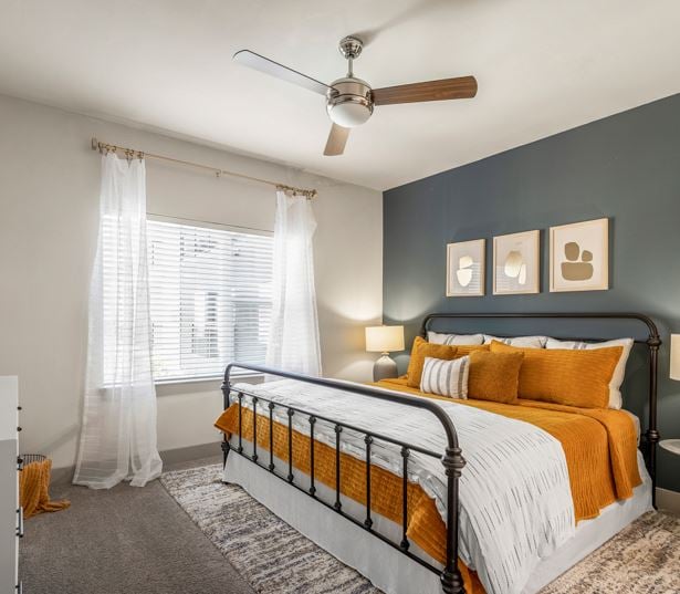 Dallas, TX Apartments for Rent in Knox-Henderson - Larq Henderson Ceiling fans