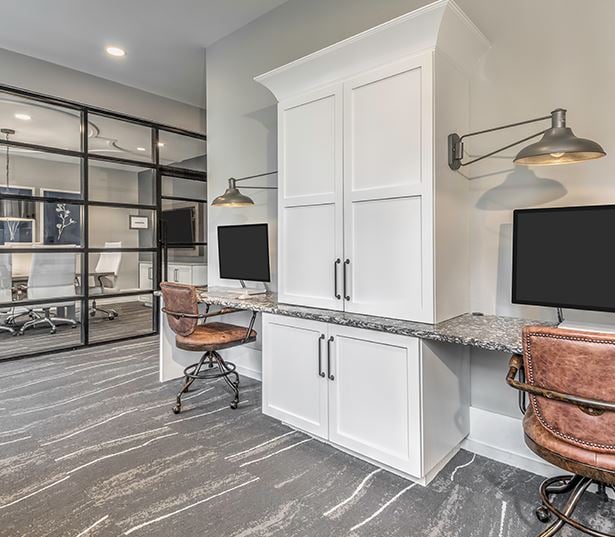 The Links Rea Farms Apartments in South Charlotte near Red Ventures - business suite