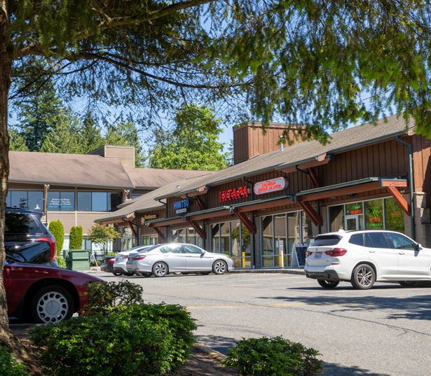 The Lodge at Redmond Ridge - Members of the Redmond Ridge ROA - Nearby restaurants