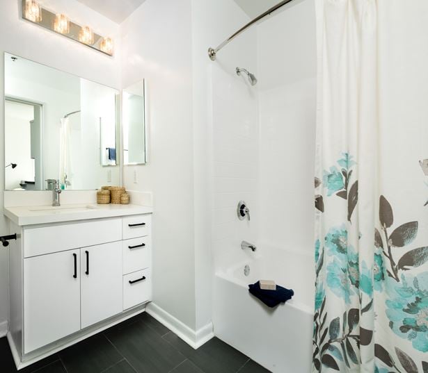 Fashion District apartments in Los Angeles - Lofts at Security Building upgraded bathroom