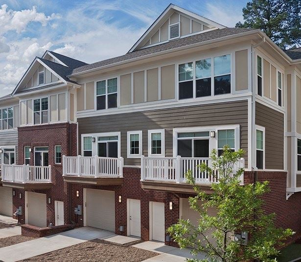 Crabtree Apartments for rent in Raleigh - Marshall Park Townhomes with attached garage