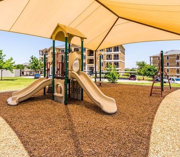 Glenhaven at Star Ranch - Near Meadow Lake Park Hutto, TX - playground