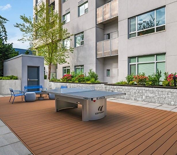 Metro 112 Apartments in Bellevue, WA - Outdoor ping pong