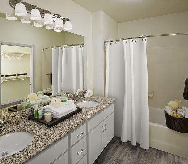 Tour the Gallery Linda Vista Apartments in San Diego, CA Mira Bella