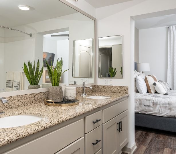 1 Bedroom Apartments in San Diego - Mira Bella Apartments - Double Vanities