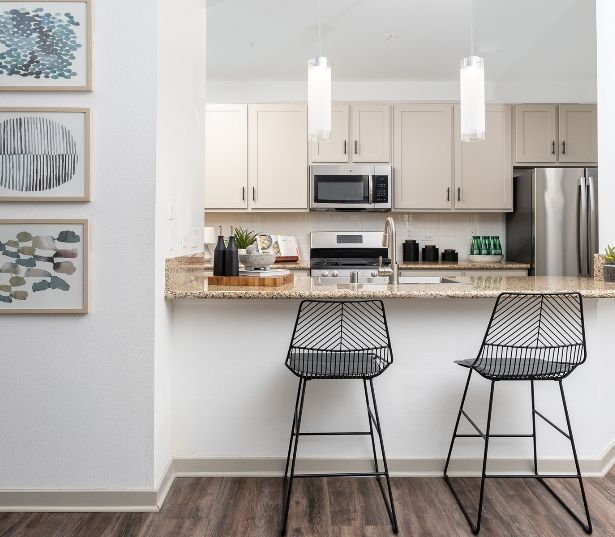 Mira Bella Apartments for Rent in San Diego, CA - Kitchen