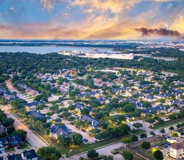 Montelena Apartments for rent near DFW Airport 
