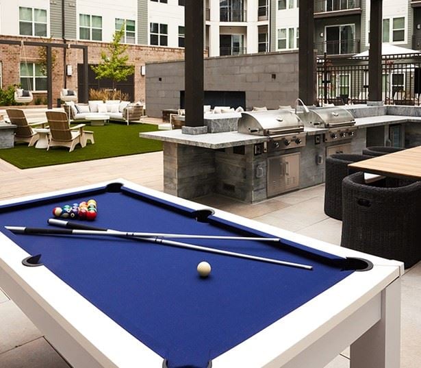 Brand new apartments near IAD - Passport Apartments - Outdoor Amenities