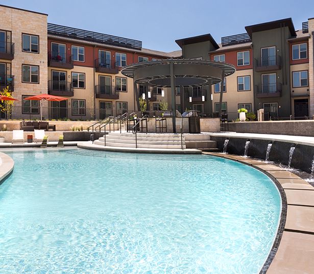 Tour the Gallery Addison at Kramer Station