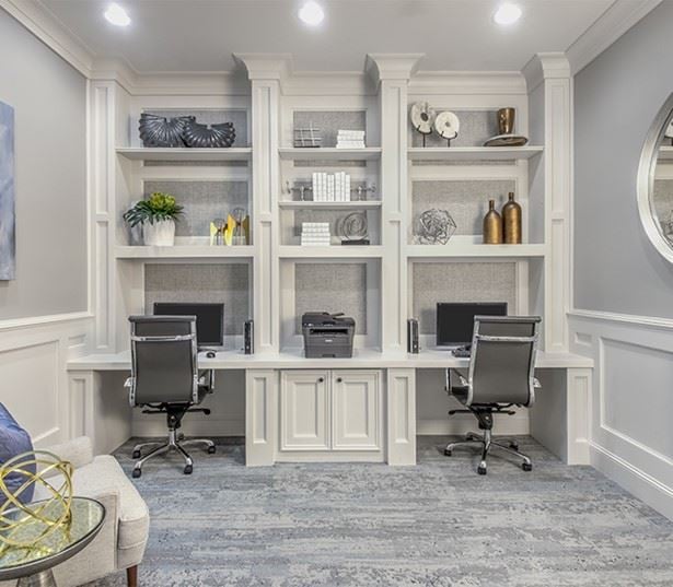 Apartments in Blakeney near Ballantyne Corporate Park - Promenade Park Business Center