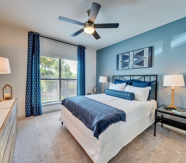 Aaprtments near NXP Semi-conductors - Ridgeview - Bedroom