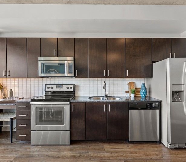 SkyHouse Dallas - stainless steel appliances - High Rise Apartments Uptown Dallas