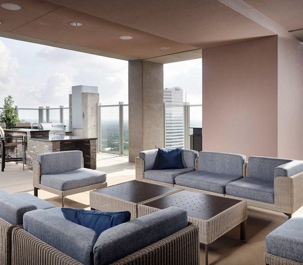 Apartments near galleria - SkyHouse River Oaks - Pool Deck