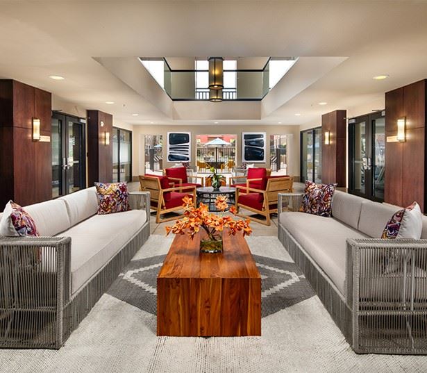 San Diego apartments in the San Diego Unified School District - Mira Bella Apartments