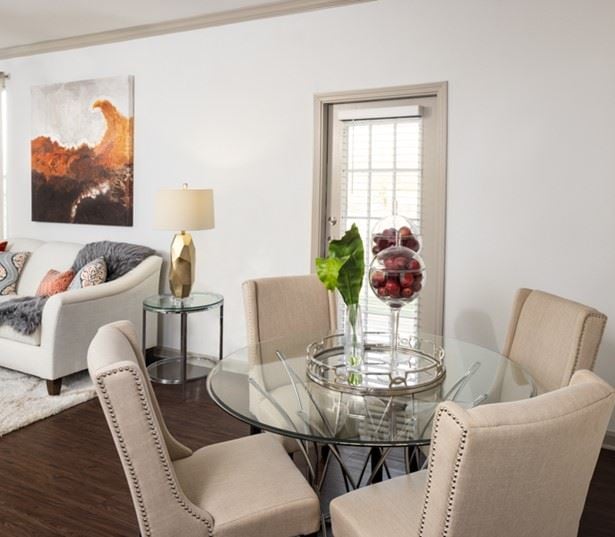 Glenhaven at Star Ranch - Near Meadow Lake Park Hutto, TX - living room