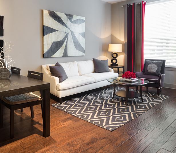 The Icon at Ross features hardwood floors - Apartments in Deep Ellum
