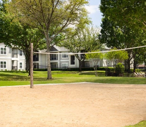 Southlake, TX Apartments for rent - Montelena - volleyball court