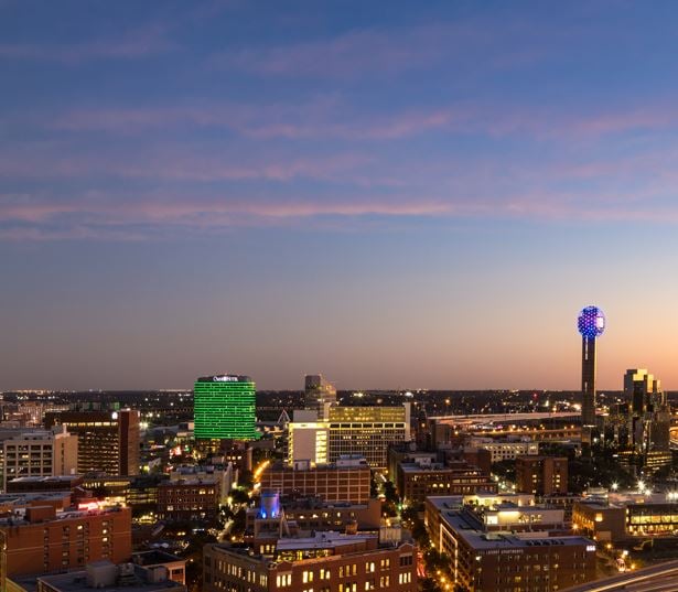 SkyHouse Dallas - West facing views - Apartments in Downtown Dallas TX
