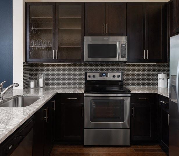 Strata Apartments - Stainless steel Energy Star appliances - M Streets Apartments in Dallas, TX