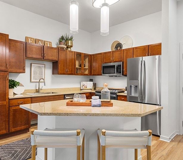 Aurora, CO Townhomes for Rent - The Sanctuary at Tallyns Reach - Kitchen