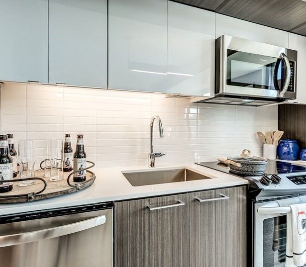 2 Bedroom apartments in Reston, VA - Signature at Reston Town Center Apartments - kitchen