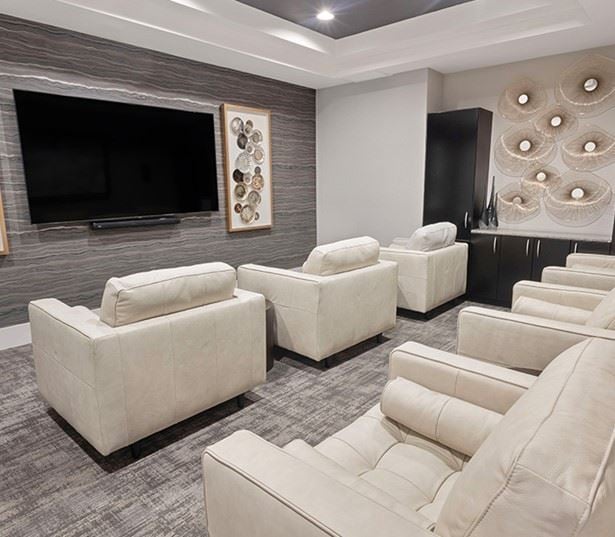 Dilworth apartments near BofA - Silos South End - Movie screening room