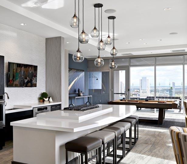 apartments music row nashville - SkyHouse Nashville SkyLounge
