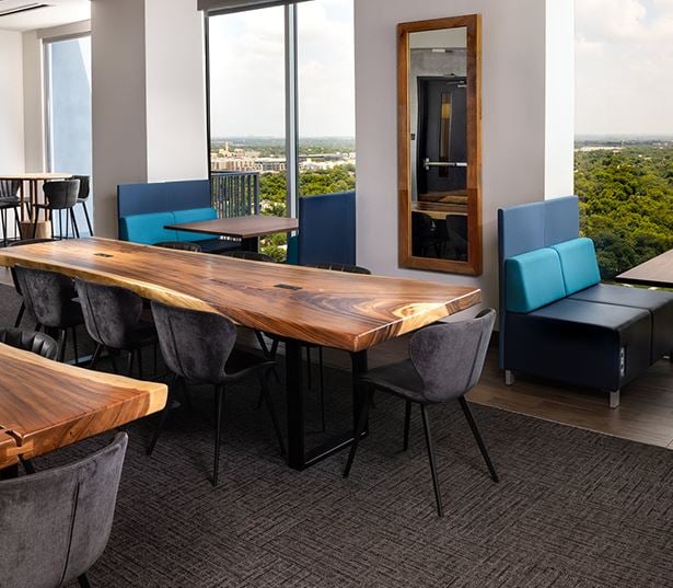 Austin tx apartments downtown - SkyHouse Austin Coworking Space