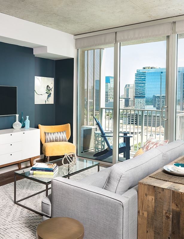 SkyHouse Dallas - balcony - Victory Park Dallas Apartments