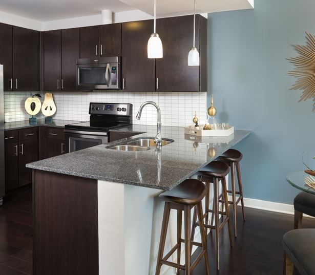 SkyHouse Dallas - stainless steel appliances - High Rise Apartments Uptown Dallas